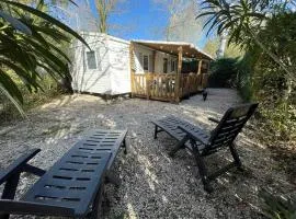 Mobilhome dans camping 3 étoiles en Provence