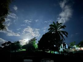 Rancho Duas Luas Apoio Camping, glamping site in Rio das Ostras