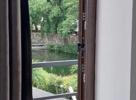 Lake View cosy Apartment