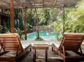 Jungle Resort Suite with Private Pool near Tulum