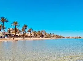 Mar De Cristal apartment 100 metres to the beach