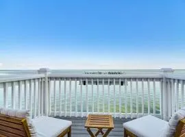 Bayfront St Petersburg Retreat 4 Mi to Downtown!