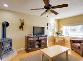 Quaint Leadville Home with Grill Walk to Dtwn!