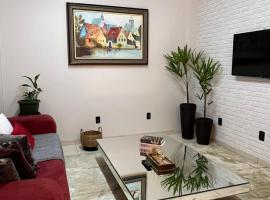 VILINHA LOFT HOME - AP 03 - TÉRREO - Excelente Localização, hotel in Cuiabá