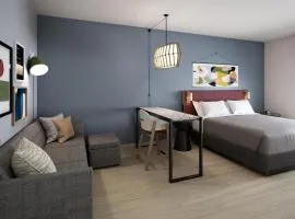 Atwell Suites at The Pass