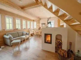 Exclusive gourmet house at Grundlsee for 8 & sauna