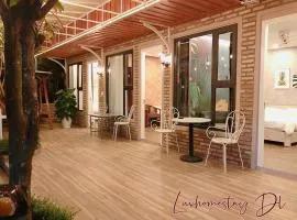 Lux Homestay