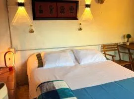 Cabaña & glamping para grupos de 4 a 6 personas, cerca al parque y con avistamiento de aves