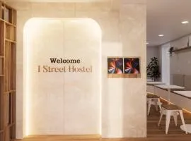 I Street Capsule Hostel