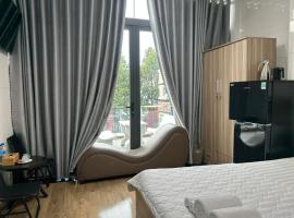 Hotel Hồng Cẩm, acomoda&ccedil;&atilde;o em Trung An