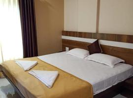 Malvan Safar Hotel Chiwala Beach, hotel v mestu Malvan