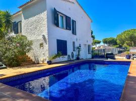 BOUBOU - Fantástica villa con piscina!, hotel v destinaci Pals