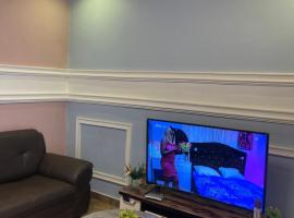 Premiere Maison GuestHouse, hotel com estacionamento em Limbe