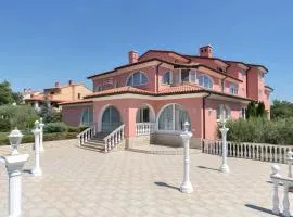 Apartments and Rooms Villa Chiara