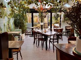 Brightham House - Exclusively for Adults, מלון בסלקומב