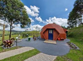 Domo Esquadros - Vila Monte Cunha, ξενοδοχείο σε Cunha