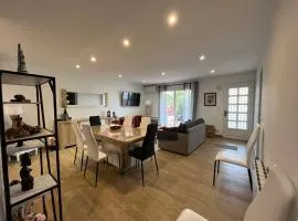 Villa de charme plain pied 3 chambres décorée avec goût bel extérieur