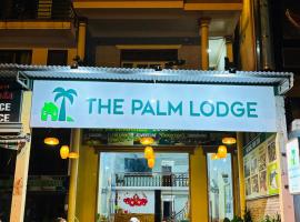 The Palm Lodge, hostel v destinaci Bố Trạch