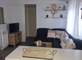 Mobilhome chaleureux, ξενοδοχείο στο Pont-Aven