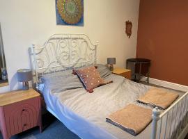 Apartment close to Pavilion gardens, hotel in Buxton