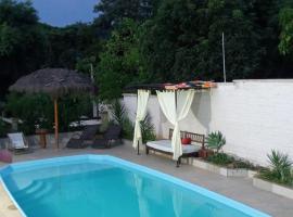 Chacára Familia Buscapé Oliveira, hotel v destinaci Araçariguama