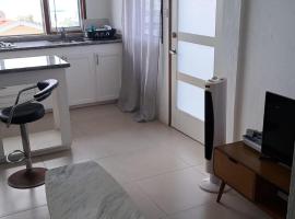 OCEAN VIEW APARTMENTs, hotel v destinaci Belmont