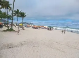 Apto aconchegante pé na areia