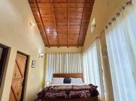 Wabi Sabi Mukteshwar