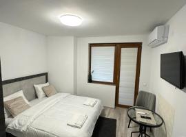 Star, Hotel in Warna