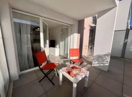 Appartement T2 bis 40m² avec Terrasse et Parking à Cavalaire-sur-Mer - FR-1-226B-232