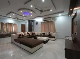 Paradise Villa A Luxury 5Bhk HomeStay By Golden Group Of HomeStays