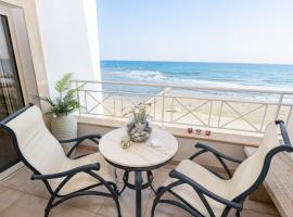 Quattro Beachfront Sea View Ap 4