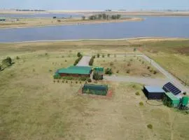 Oppi Hook Guest Lodge and Camping