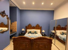 Casa Ferdinando apartment, khách sạn ở Napoli