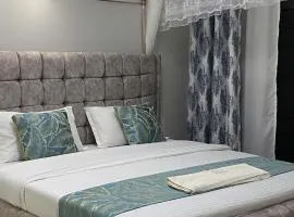 Luxe Stays Apartments