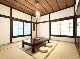 homey I 横浜中華街の中に位置する120平米一戸建まるごと貸切 I ダブルサイズ寝具8台最大16人 I 元町中華街駅徒歩3分
