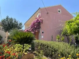 Villa Lyra