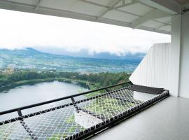 Migu Villa By Travelink, Hotel in Kejajar