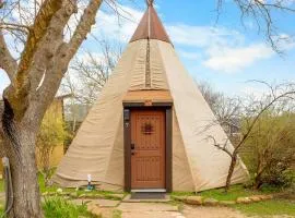 White Buffalo - Tipi 7