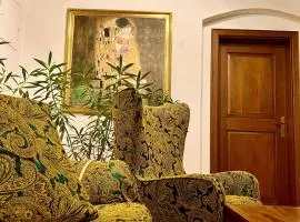 Prague Romantic Apartment near Charles Bridge