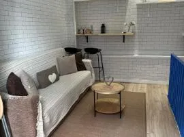 Estudio acogedor y moderno