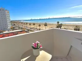 Vistas al mar primera linea playa Valdelagrana