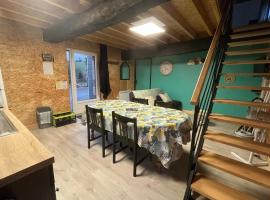 gite "La Renaudaie" - piscine – hotel w mieście Juvigny-le-Tertre