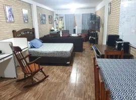 Alquilo Departamento con Sanitario
