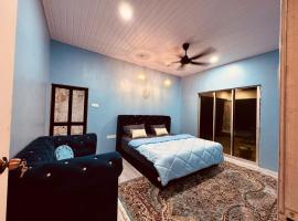 HOMESTAY BANGLO 2 BILIk DI TOBIAR PENDANG, hotell i Pendang