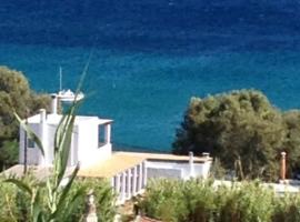 Pipina's Beach Apartment, Hotel in Fanari