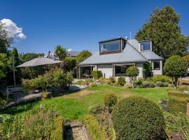 Mountain View Retreat - Wanaka Holiday Home, ξενοδοχείο σε Γουανάκα