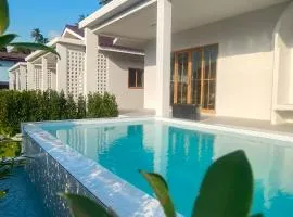 2-Bedroom Pool House