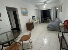 Pitangueiras 100 m da praia 2vagas de garagem e serviço de praia