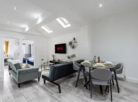 Spacious & Comfortable 3-Bedroom Retreat in NW10